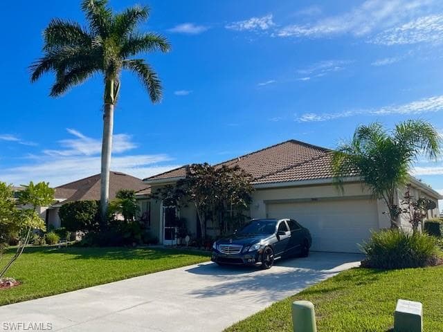 8040 Liriope LOOP, LEHIGH ACRES FL 33972-3