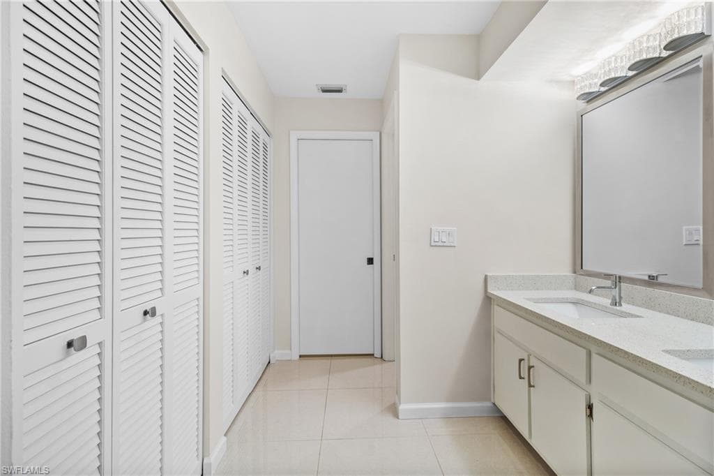 116 Pinebrook DR, FORT MYERS FL 33907-12