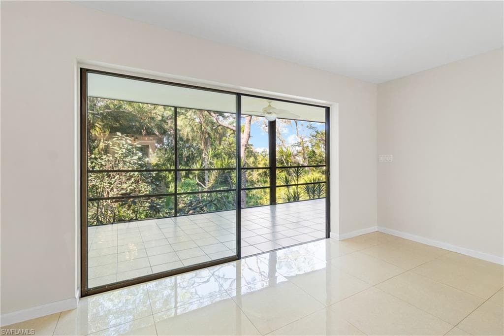 116 Pinebrook DR, FORT MYERS FL 33907-18