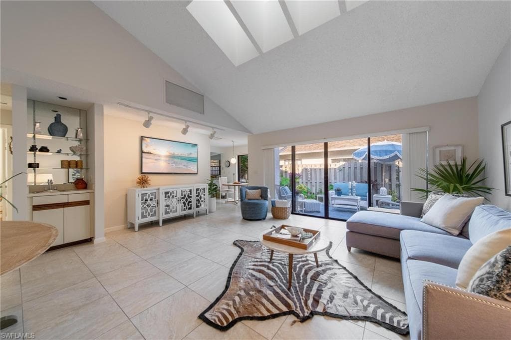 878 Meadowland DR # G, NAPLES FL 34108-1