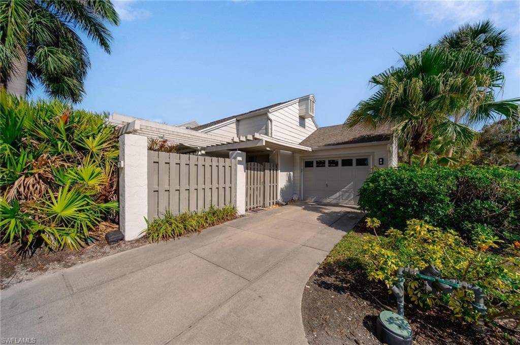 878 Meadowland DR # G, NAPLES FL 34108-17