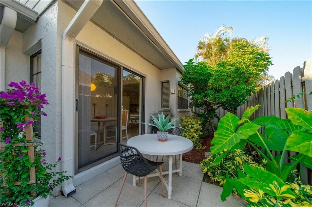 878 Meadowland DR # G, NAPLES FL 34108-18