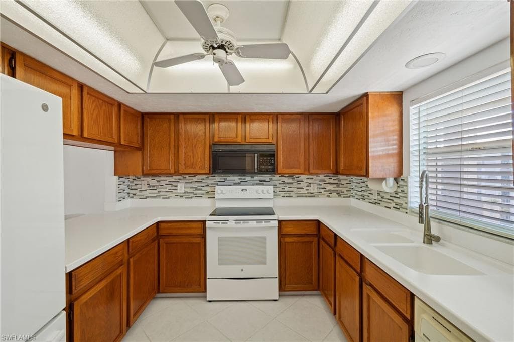 4521 Bay Beach LN # 326, FORT MYERS BEACH FL 33931-5