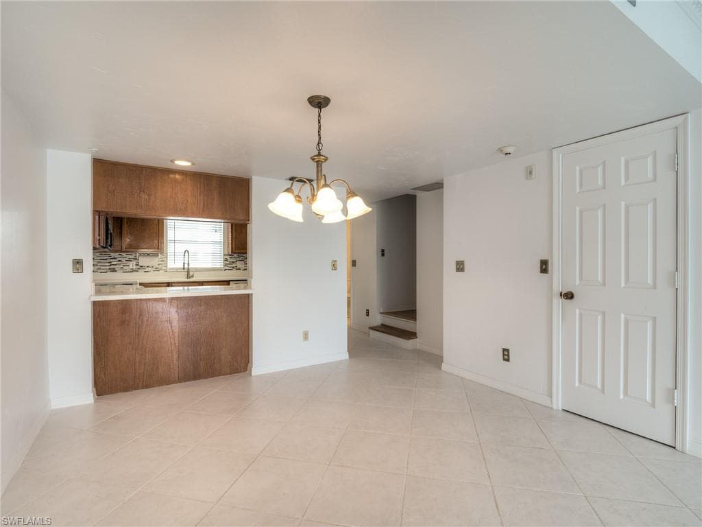 4521 Bay Beach LN # 326, FORT MYERS BEACH FL 33931-25
