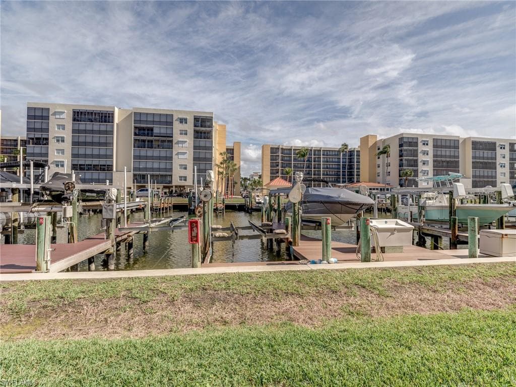 4521 Bay Beach LN # 326, FORT MYERS BEACH FL 33931-2