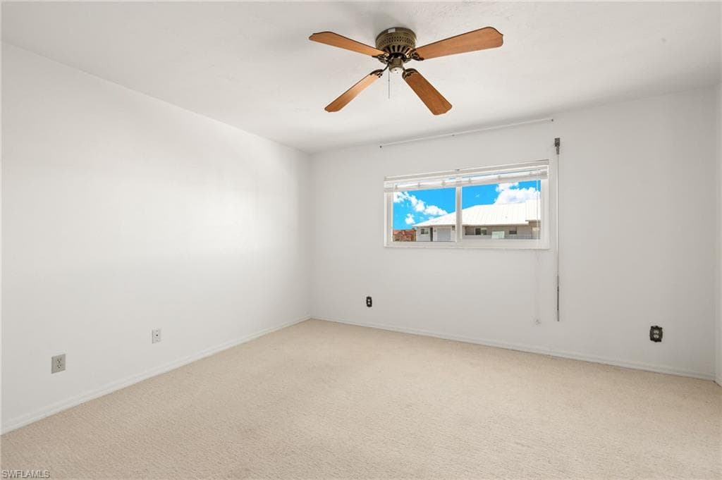4521 Bay Beach LN # 326, FORT MYERS BEACH FL 33931-37