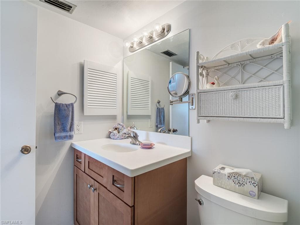4521 Bay Beach LN # 326, FORT MYERS BEACH FL 33931-7