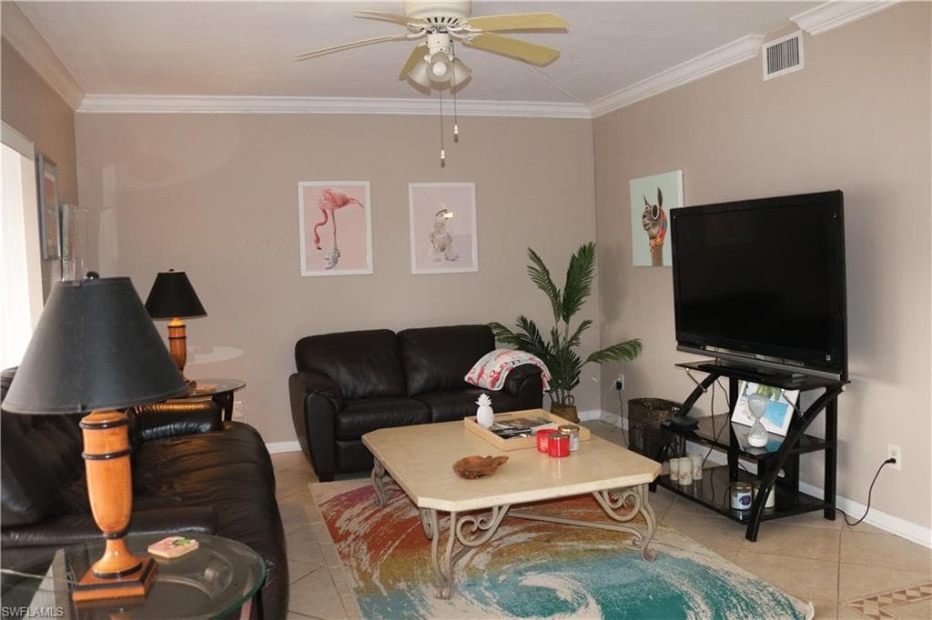 3935 Country Club BLVD # 11, CAPE CORAL FL 33904-2