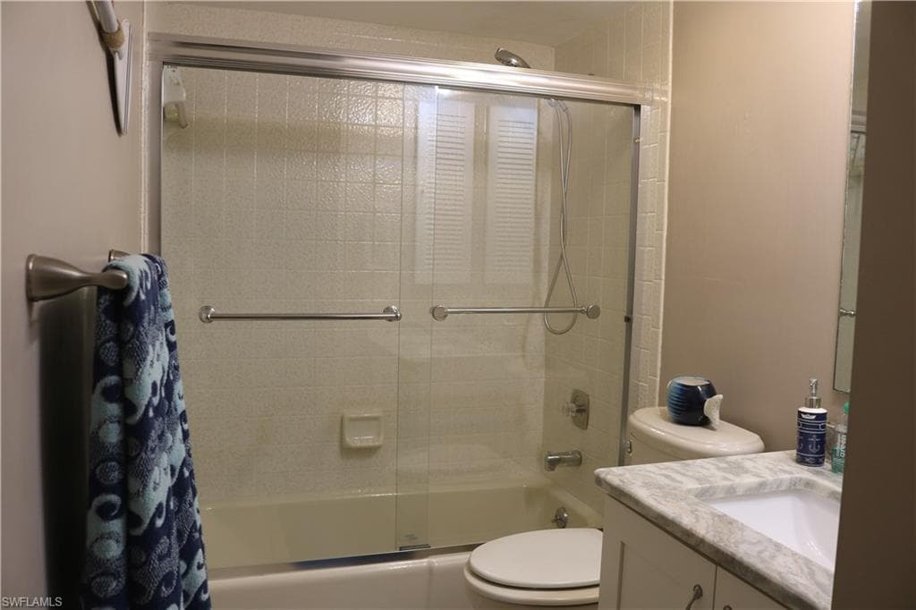 3935 Country Club BLVD # 11, CAPE CORAL FL 33904-19