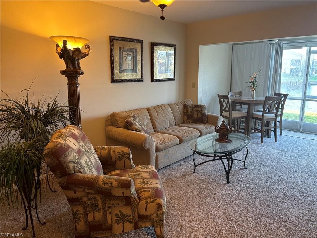 4500 SE 5th PL # 106, CAPE CORAL FL 33904-1