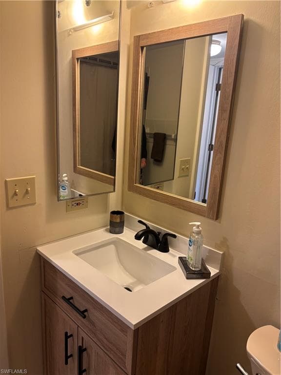 4500 SE 5th PL # 106, CAPE CORAL FL 33904-20
