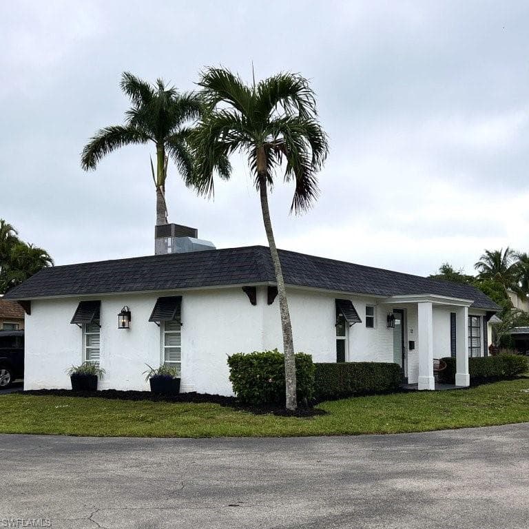 12 Knights Bridge RD # A32, NAPLES FL 34112-15