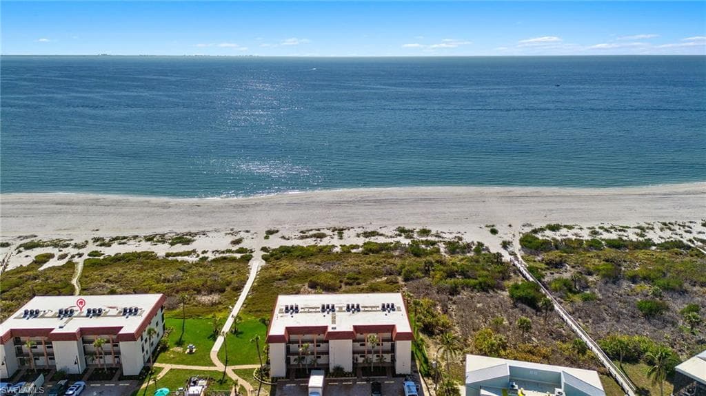 671 E Gulf DR, SANIBEL FL 33957-25
