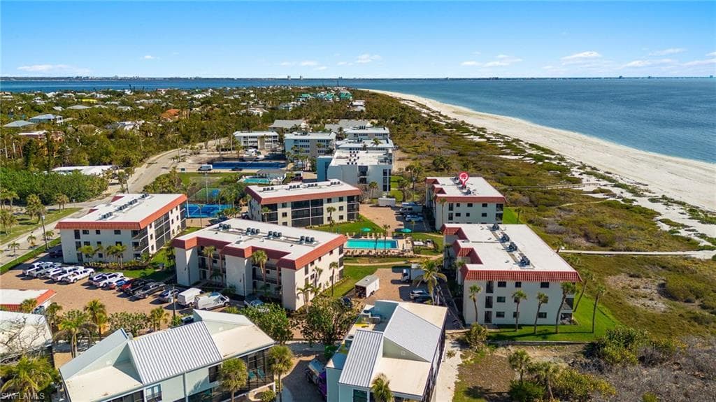671 E Gulf DR, SANIBEL FL 33957-27