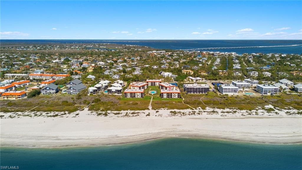 671 E Gulf DR, SANIBEL FL 33957-33