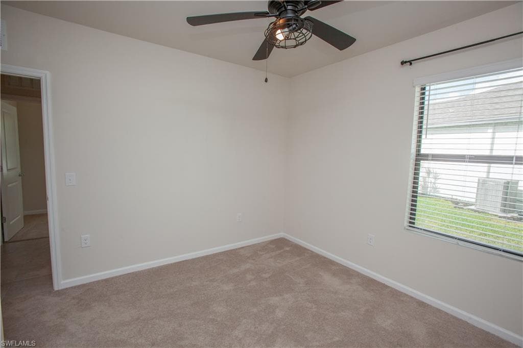 10811 Firebush CIR, NORTH FORT MYERS FL 33917-25