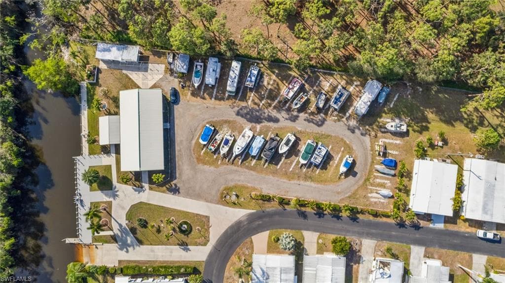 22 Williamsburg WAY, FORT MYERS FL 33908-5