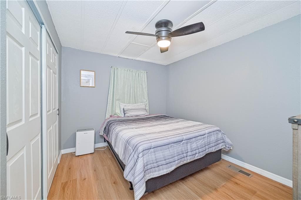 138 Lexington AVE, FORT MYERS FL 33908-22