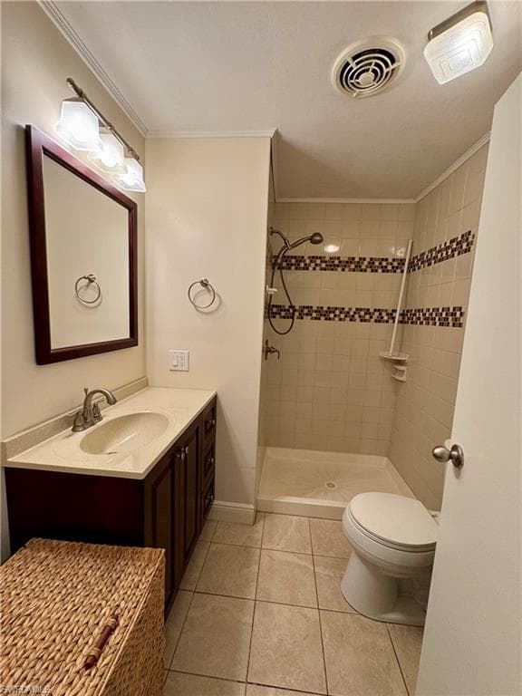 27487 Bourbonniere DR, BONITA SPRINGS FL 34135-12