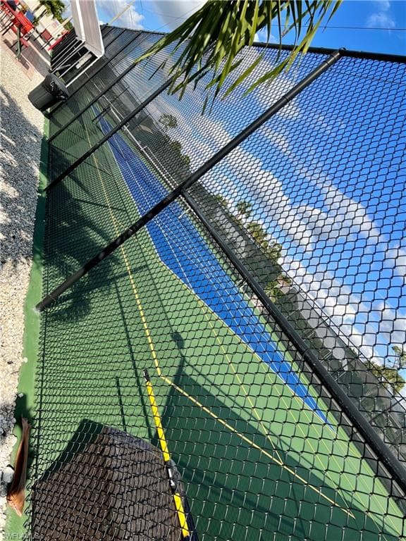 27487 Bourbonniere DR, BONITA SPRINGS FL 34135-37