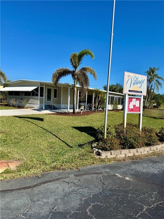 27487 Bourbonniere DR, BONITA SPRINGS FL 34135-28