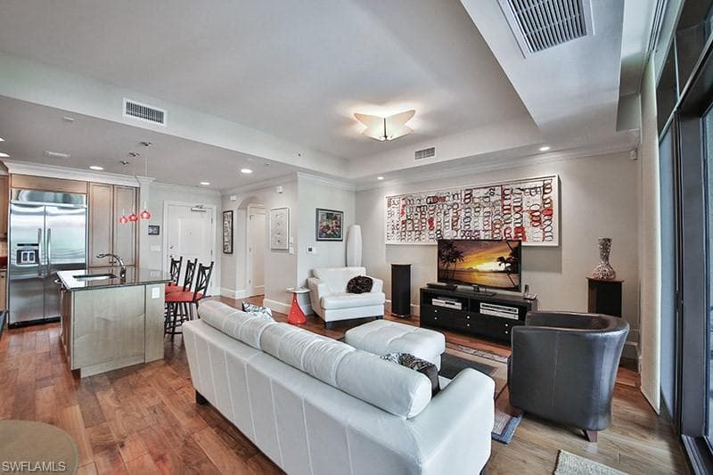 9123 Strada PL # 7201, NAPLES FL 34108-1