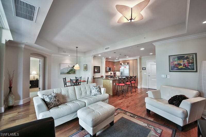 9123 Strada PL # 7201, NAPLES FL 34108-2