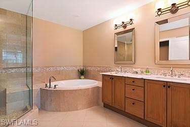 9123 Strada PL # 7201, NAPLES FL 34108-9