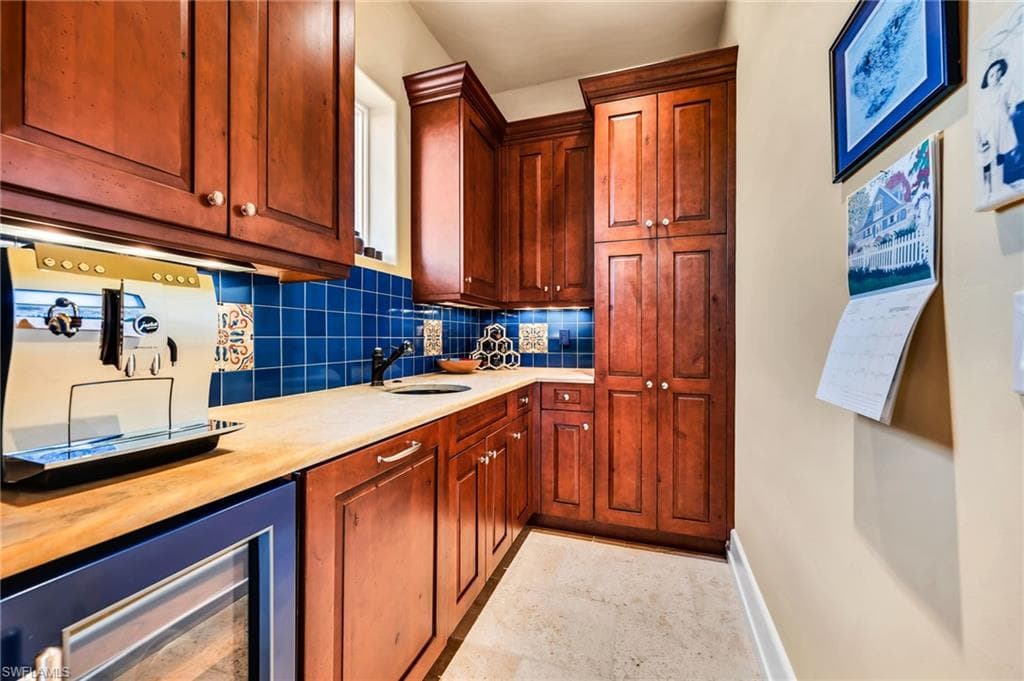 47 Southport CV, BONITA SPRINGS FL 34134-9