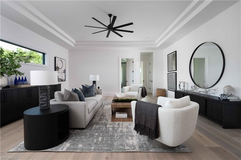 6634 Palisades AVE, NAPLES FL 34109-15