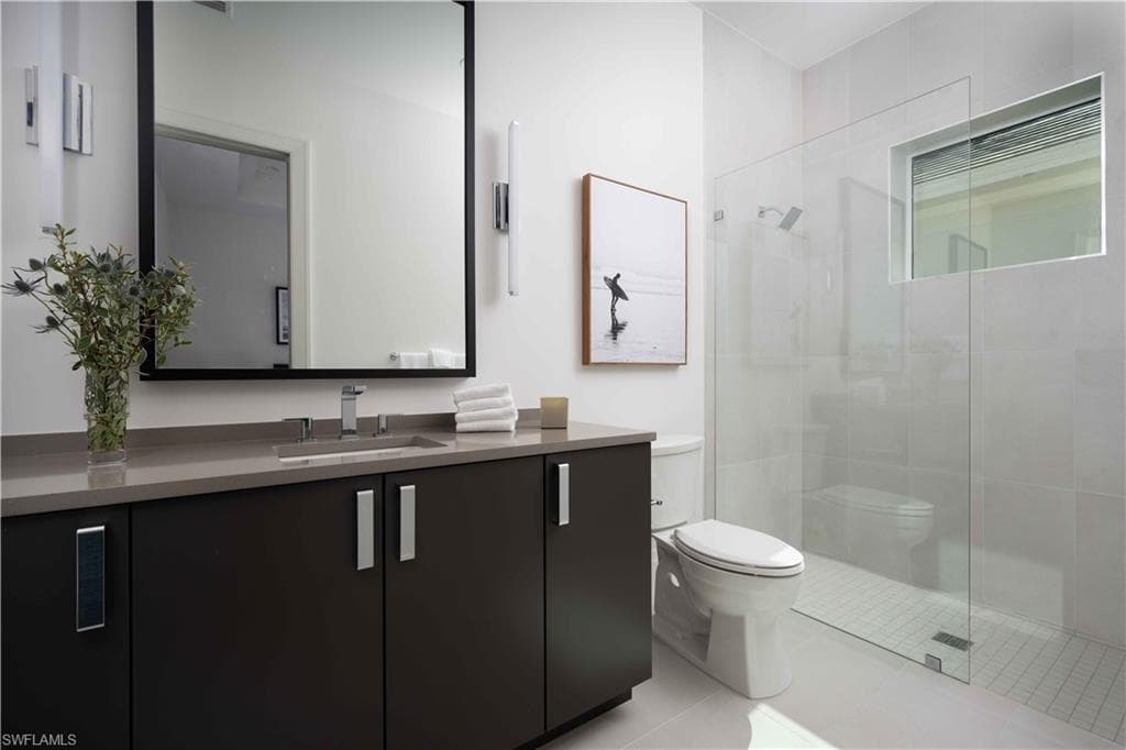 6634 Palisades AVE, NAPLES FL 34109-21