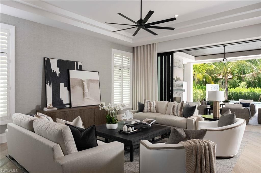 6634 Palisades AVE, NAPLES FL 34109-4