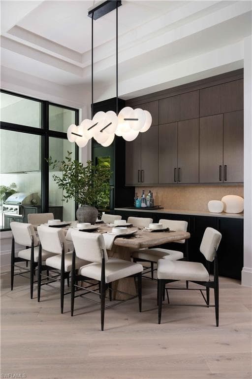 6634 Palisades AVE, NAPLES FL 34109-8