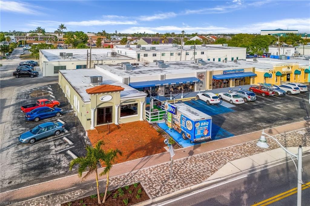 1213 SE 47th TER, CAPE CORAL FL 33904-2