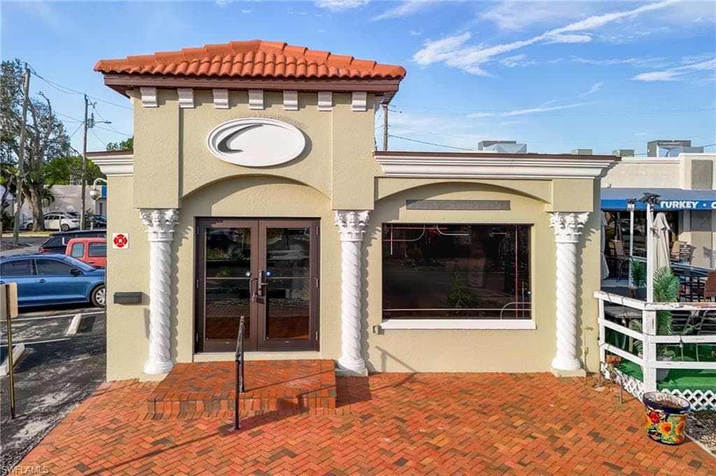 1213 SE 47th TER, CAPE CORAL FL 33904-13