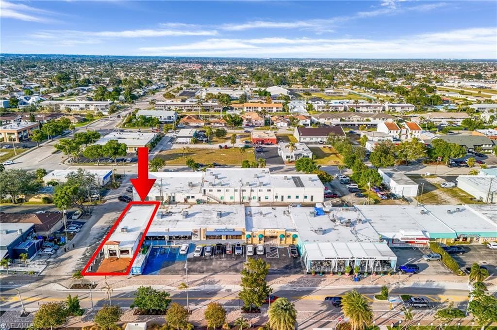 1213 SE 47th TER, CAPE CORAL FL 33904-10