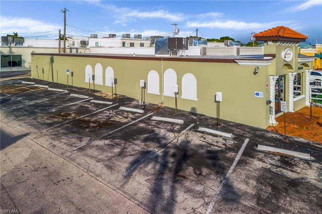 1213 SE 47th TER, CAPE CORAL FL 33904-3