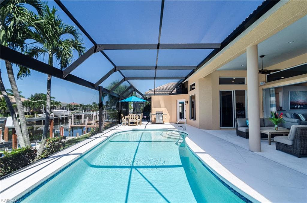 336 Waterleaf CT, MARCO ISLAND FL 34145-4