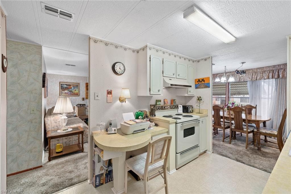 9004 Arbor DR, NORTH FORT MYERS FL 33903-12