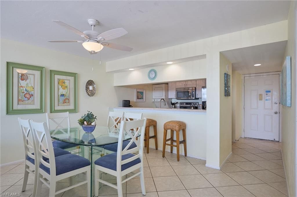 17080 Harbour Point DR # 211, FORT MYERS FL 33908-7