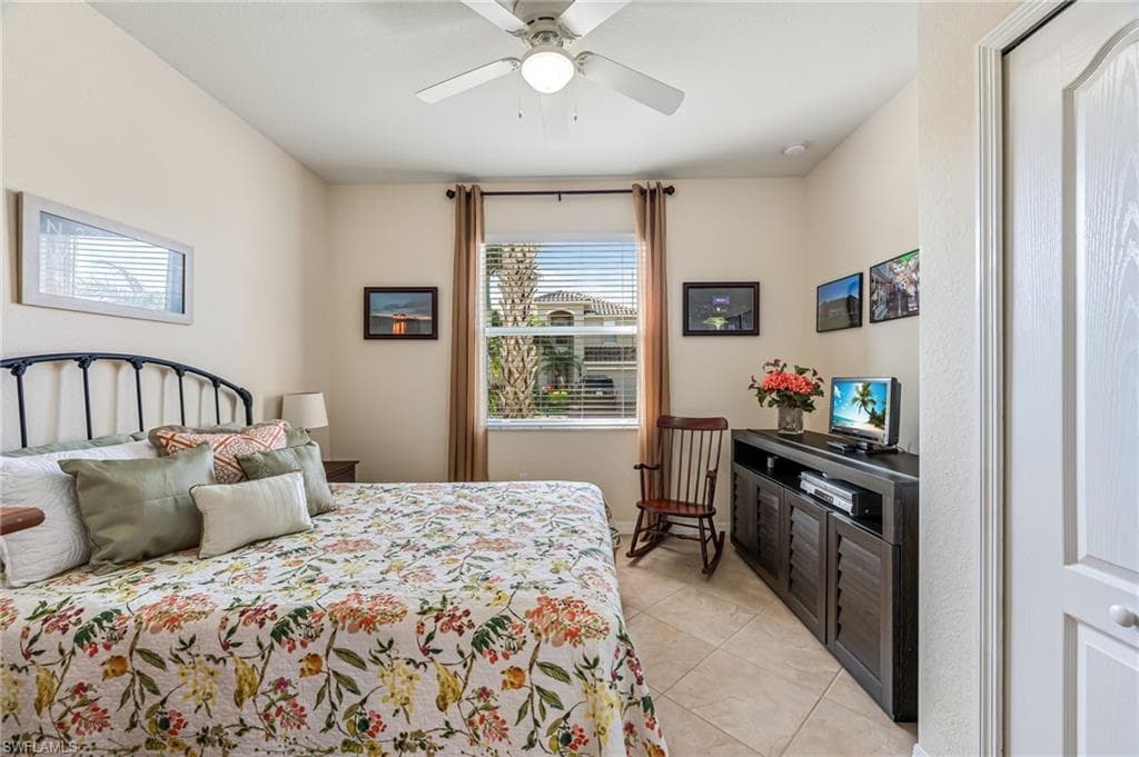 14641 Fern Lake CT, NAPLES FL 34114-20