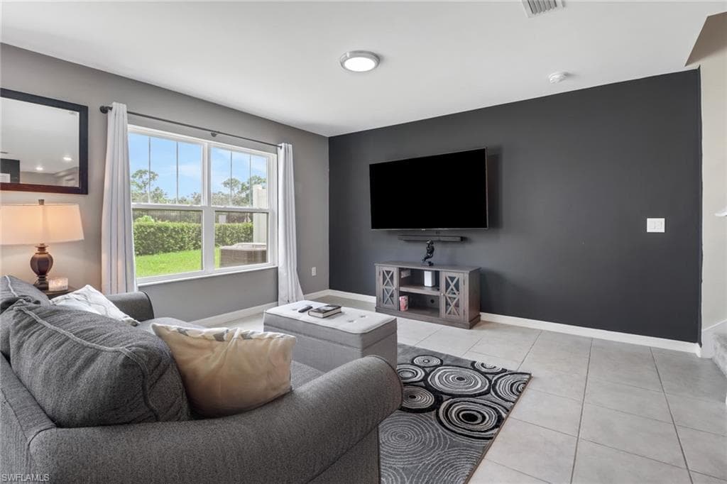 6390 Brant Bay BLVD # 106, NORTH FORT MYERS FL 33917-4