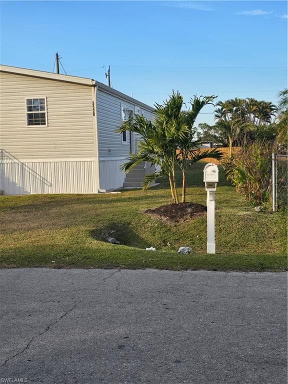 5520 RAINBOW DR, BOKEELIA FL 33922-1