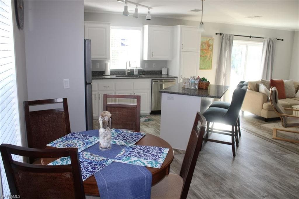 5520 RAINBOW DR, BOKEELIA FL 33922-19