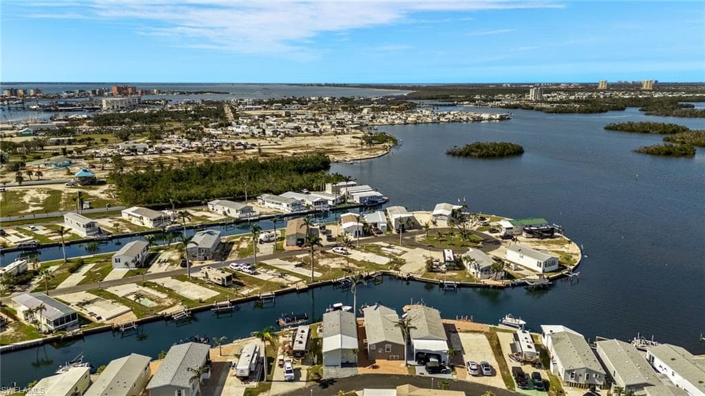 74 Cortez WAY, FORT MYERS BEACH FL 33931-30