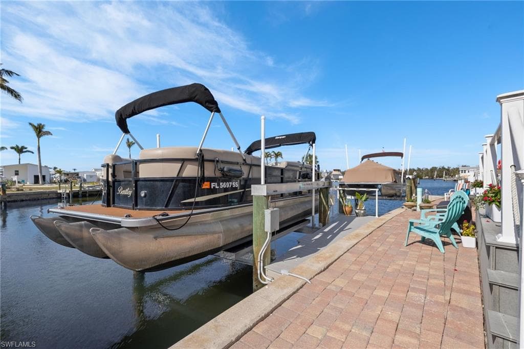 74 Cortez WAY, FORT MYERS BEACH FL 33931-20