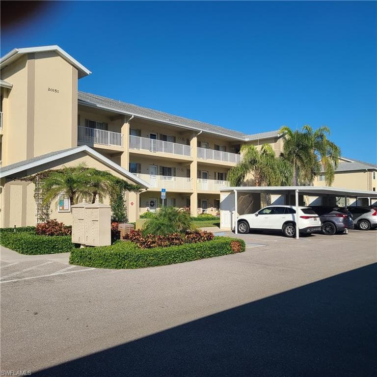 20151 Ian CT # 309, ESTERO FL 33928-13