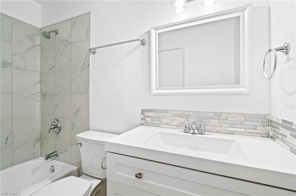 3340 New South Province BLVD # 3, FORT MYERS FL 33907-27