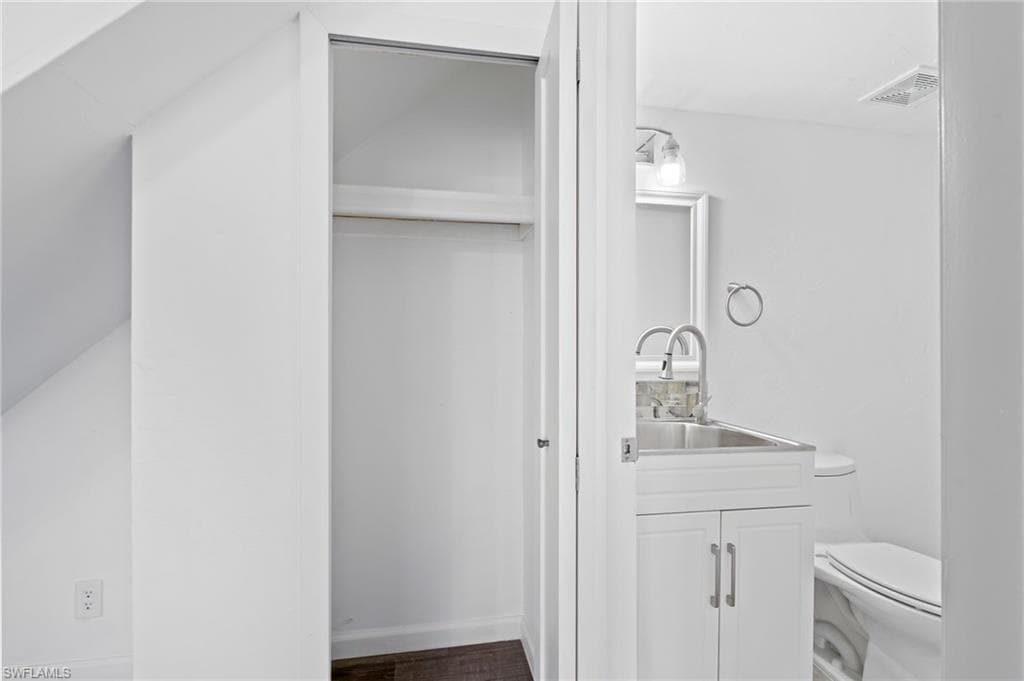 3340 New South Province BLVD # 3, FORT MYERS FL 33907-17