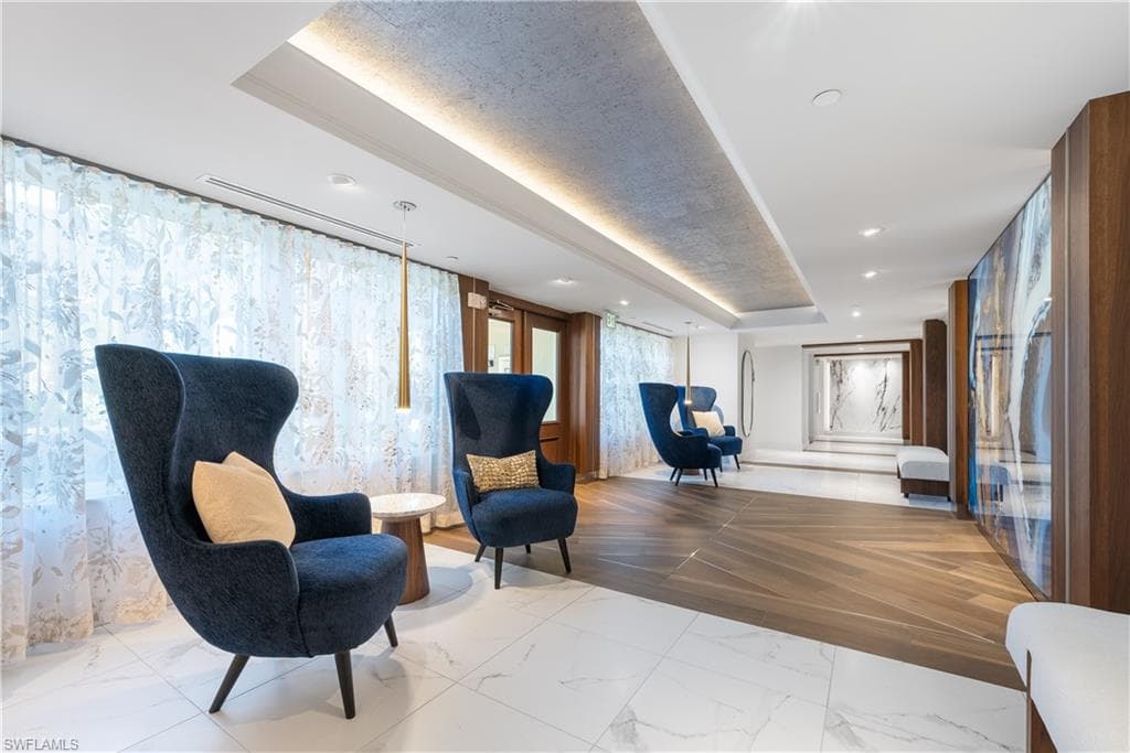 445 Dockside DR # B903, NAPLES FL 34110-26